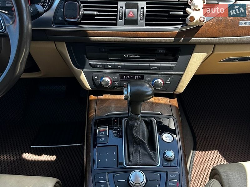 Седан Audi A6 2011 в Снятине