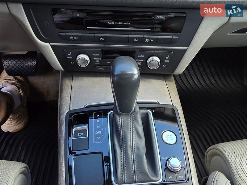Седан Audi A6 2015 в Львове