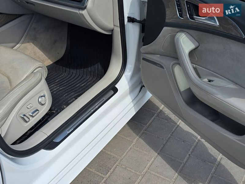 Седан Audi A6 2015 в Львове