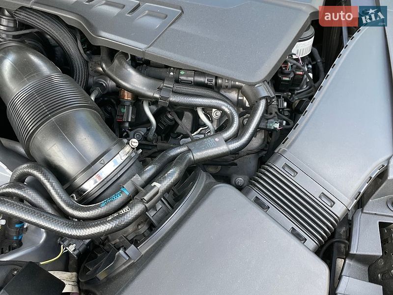 Седан Audi A6 2018 в Киеве