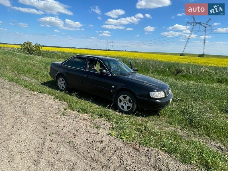 Седан Audi A6 1997 в Жовкві