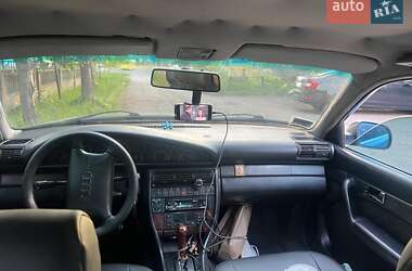 Седан Audi A6 1996 в Перемишлянах