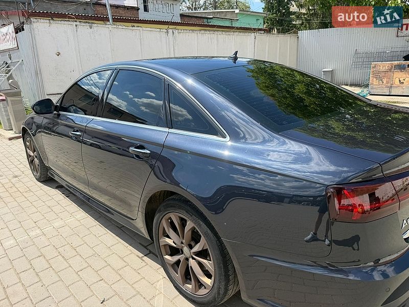 Седан Audi A6 2017 в Чернівцях