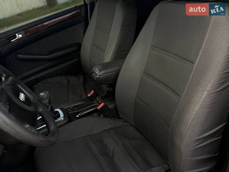 Универсал Audi A6 1999 в Звягеле