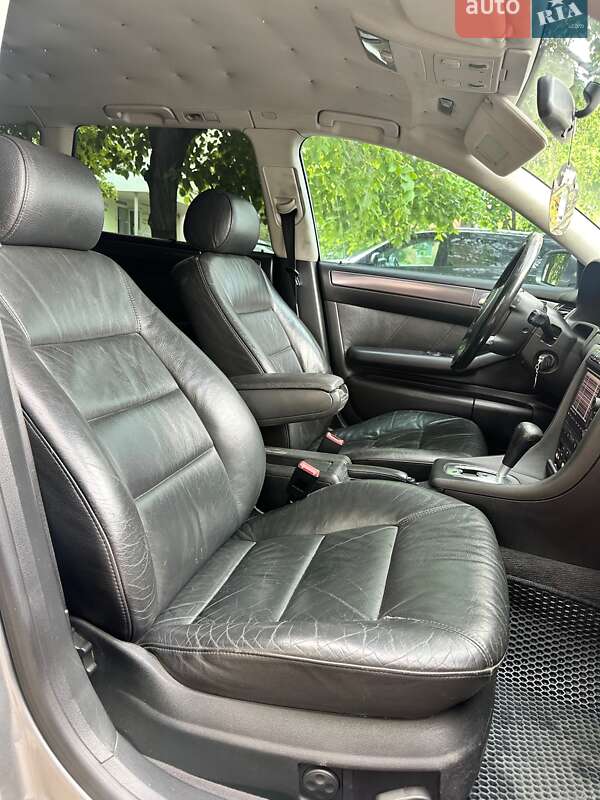 Универсал Audi A6 2004 в Умани