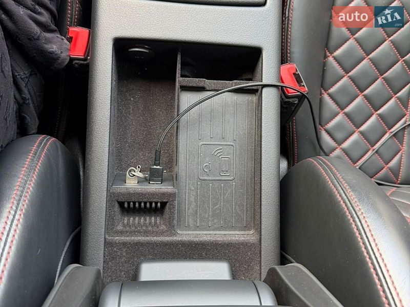 Универсал Audi A6 2017 в Луцке