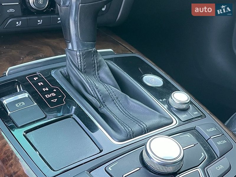 Седан Audi A6 2012 в Звягелі