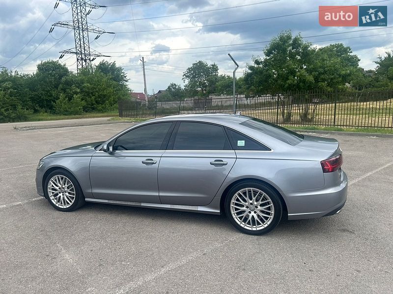 Седан Audi A6 2015 в Дніпрі