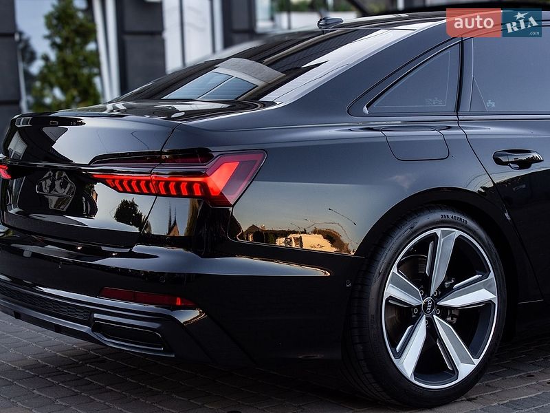 Седан Audi A6 2019 в Нововолинську