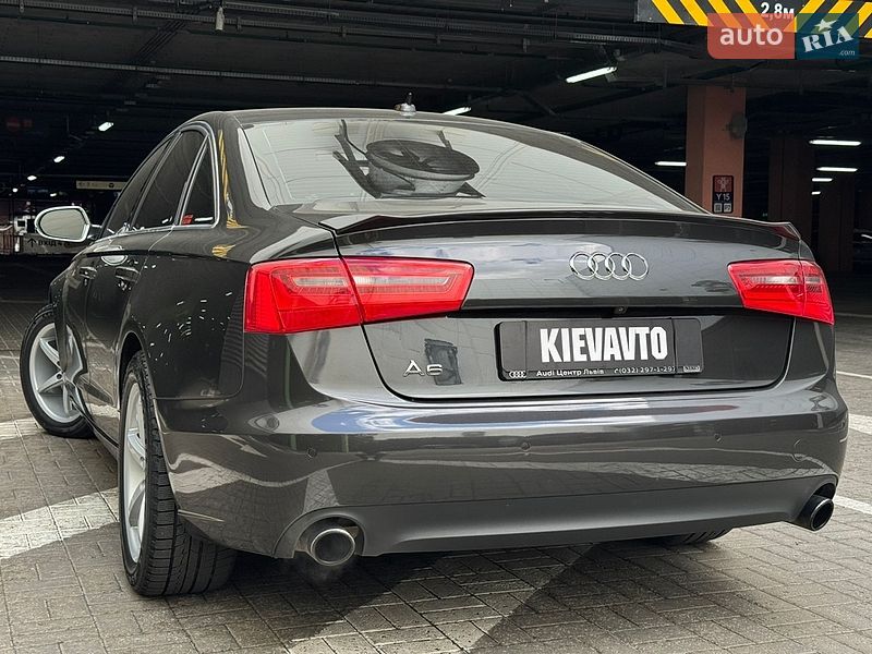 Седан Audi A6 2014 в Киеве