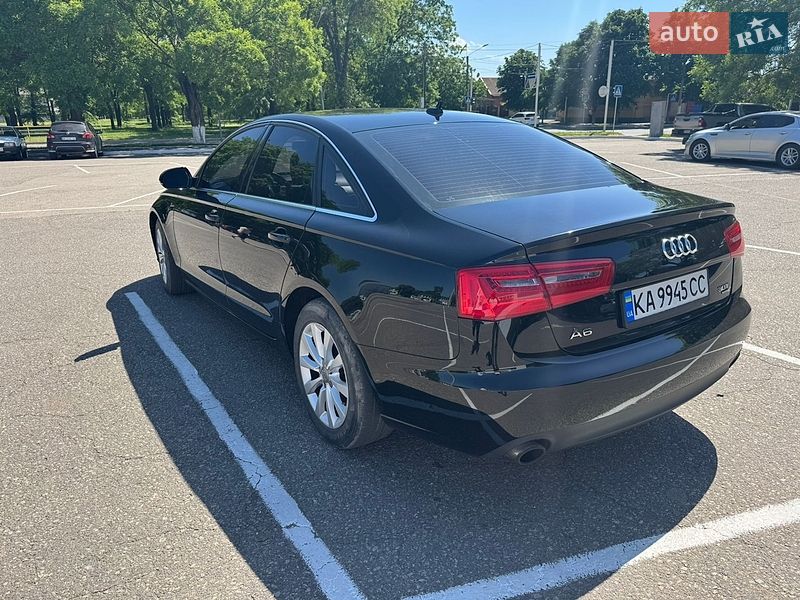 Седан Audi A6 2012 в Измаиле