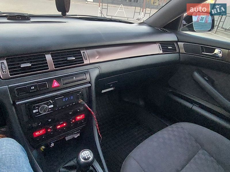 Универсал Audi A6 2000 в Залещиках