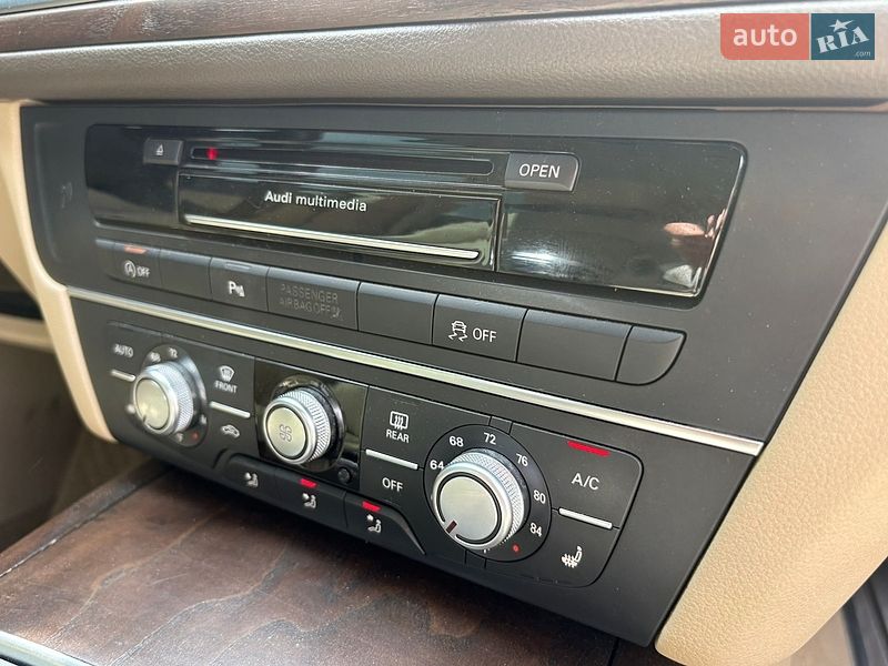Седан Audi A6 2015 в Львові