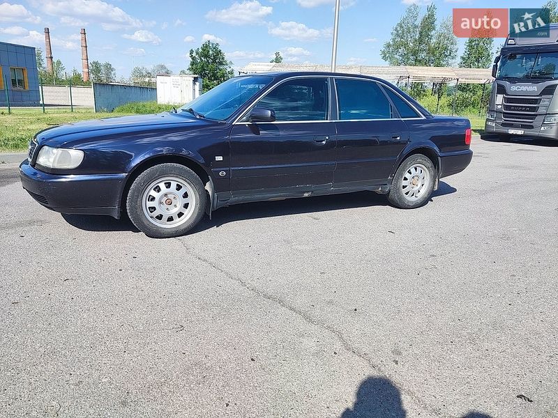 Седан Audi A6 1996 в Ивано-Франковске