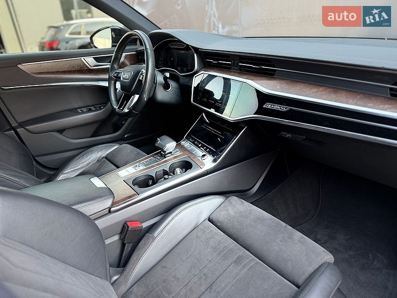 Седан Audi A6 2019 в Львові