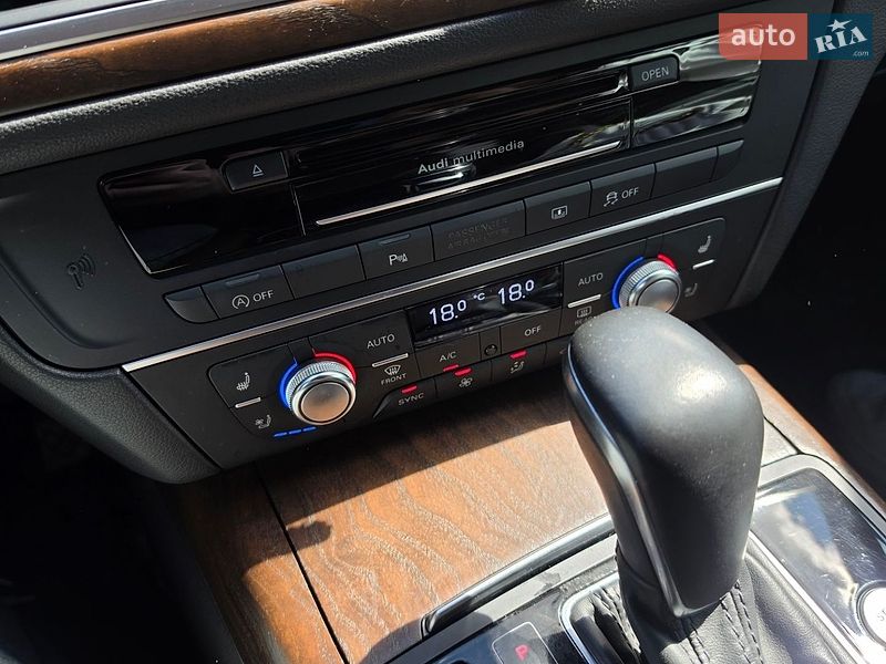 Седан Audi A6 2014 в Луцке