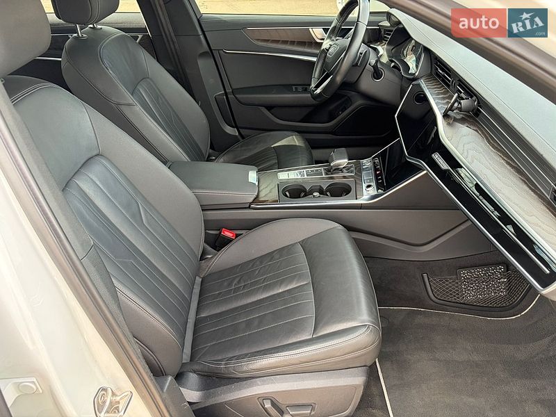 Седан Audi A6 2019 в Одессе