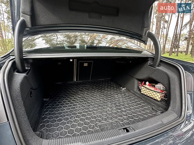 Седан Audi A6 2015 в Белогородке