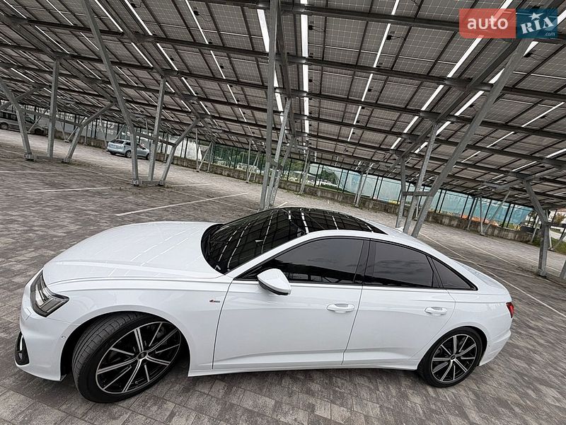 Седан Audi A6 2024 в Львове