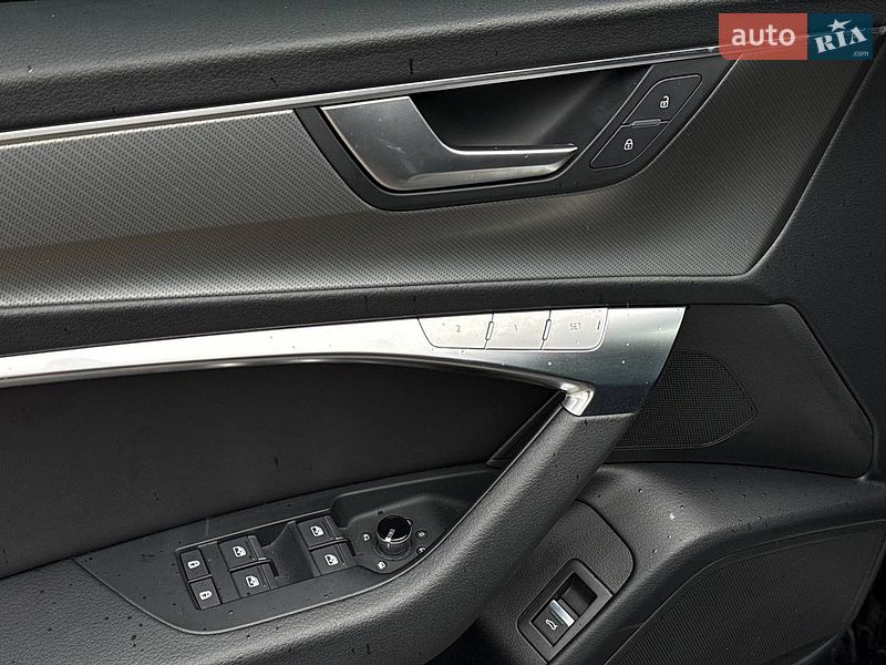 Седан Audi A6 2022 в Львове