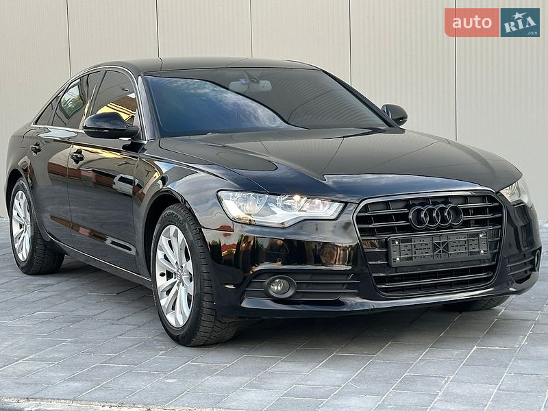 Седан Audi A6 2011 в Ужгороде