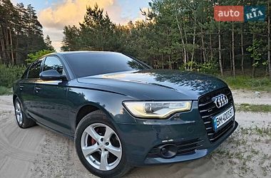 Седан Audi A6 2012 в Лебедині