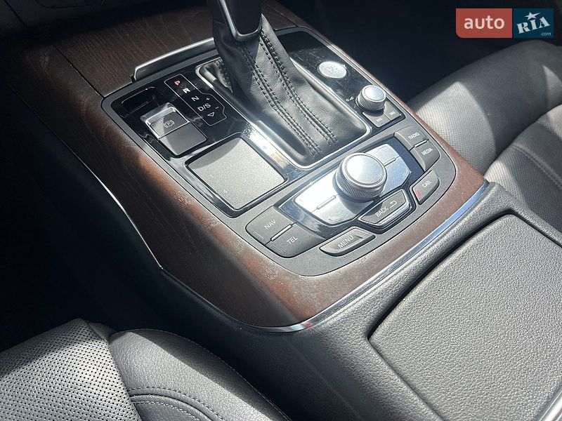 Седан Audi A6 2015 в Ровно