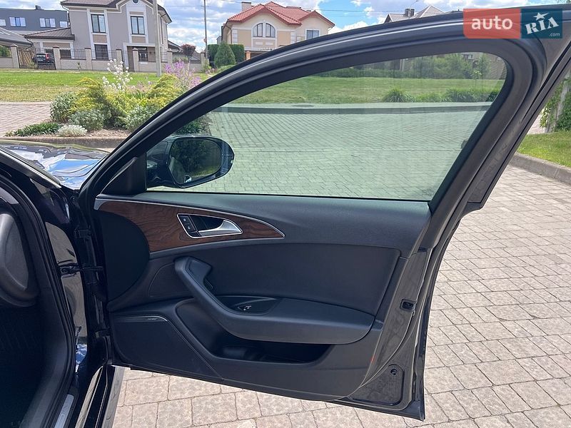 Седан Audi A6 2015 в Ровно