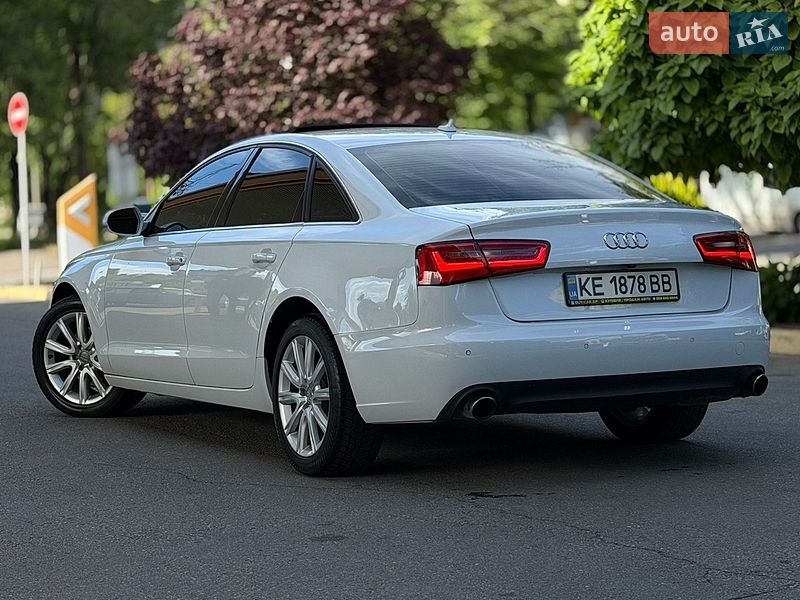 Седан Audi A6 2012 в Дніпрі