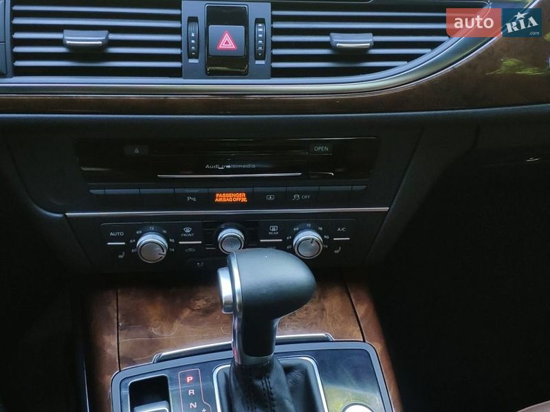 Седан Audi A6 2014 в Луцке