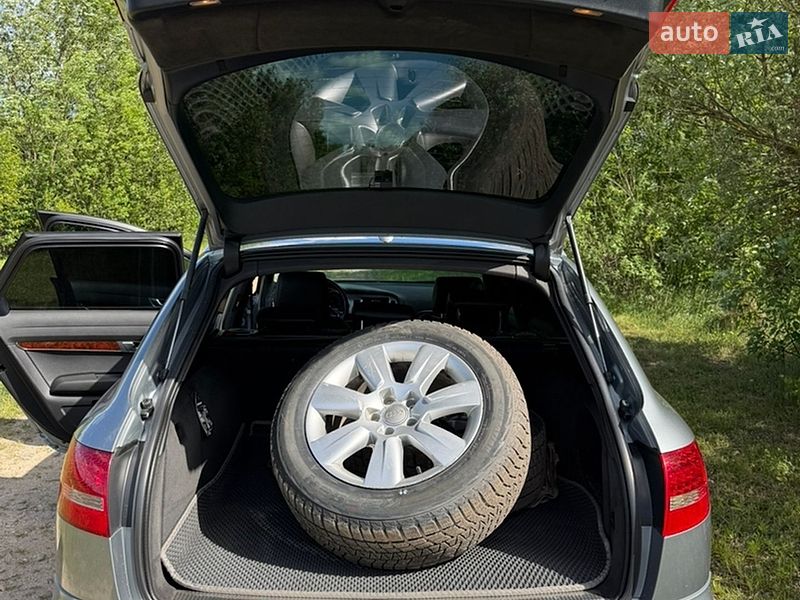 Универсал Audi A6 2011 в Бобрке