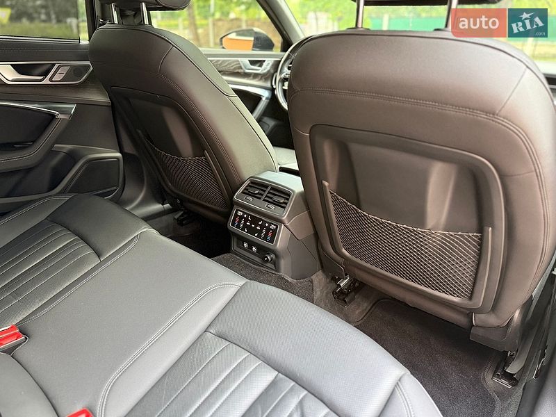 Седан Audi A6 2019 в Ровно