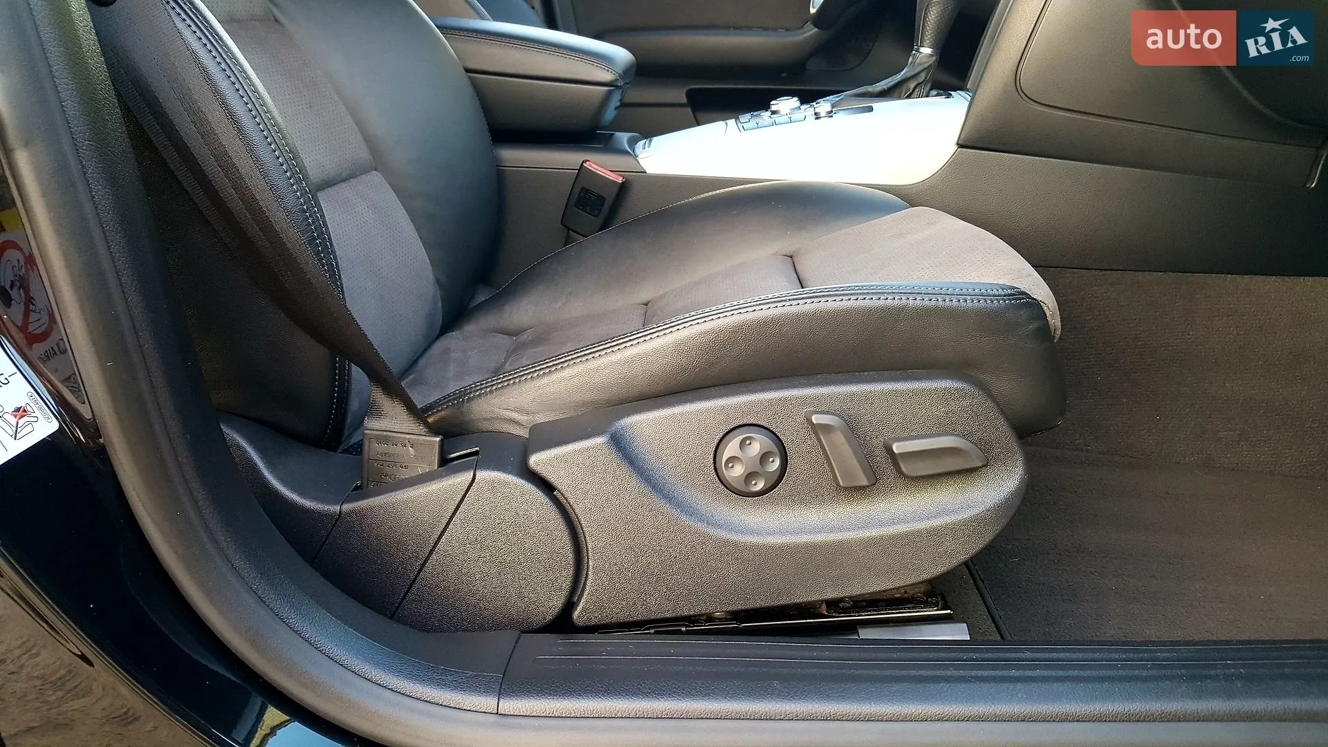 2011 Audi A6 - мініатюра 45