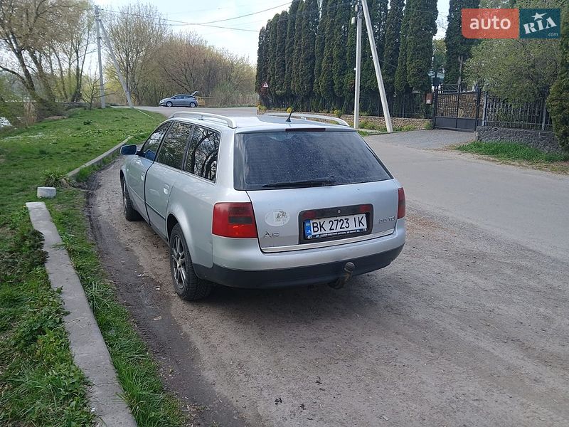 Універсал Audi A6 1998 в Рівному