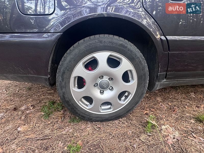 Седан Audi A6 1995 в Києві