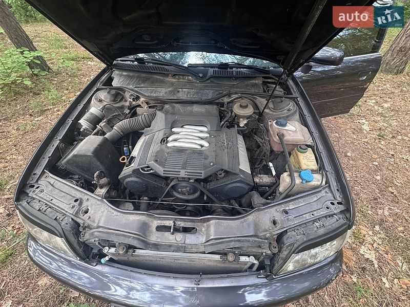Седан Audi A6 1995 в Києві