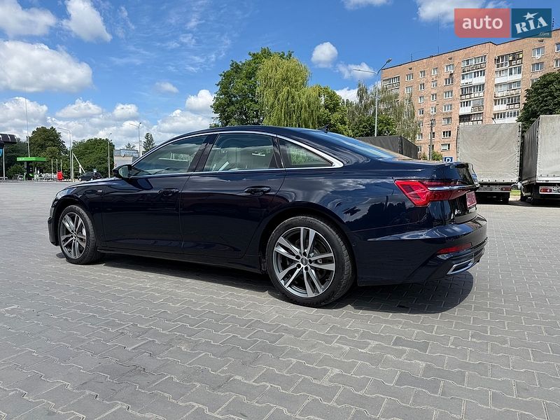 Седан Audi A6 2019 в Луцке