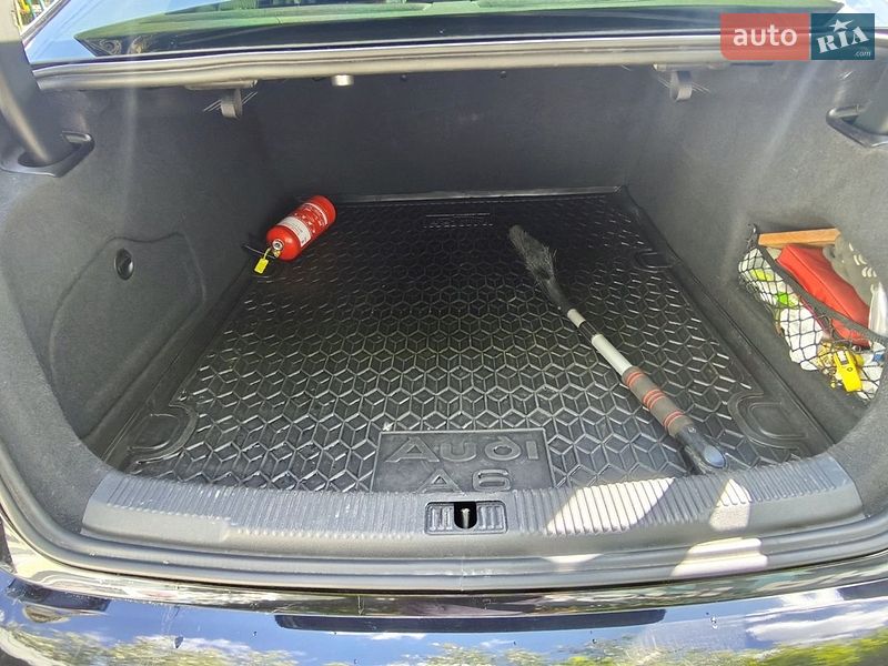 Седан Audi A6 2017 в Киеве