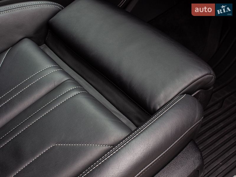 Седан Audi A6 2018 в Львові