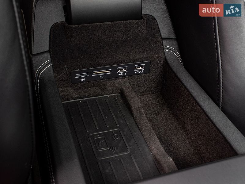 Седан Audi A6 2018 в Львові