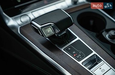Седан Audi A6 2019 в Чернівцях
