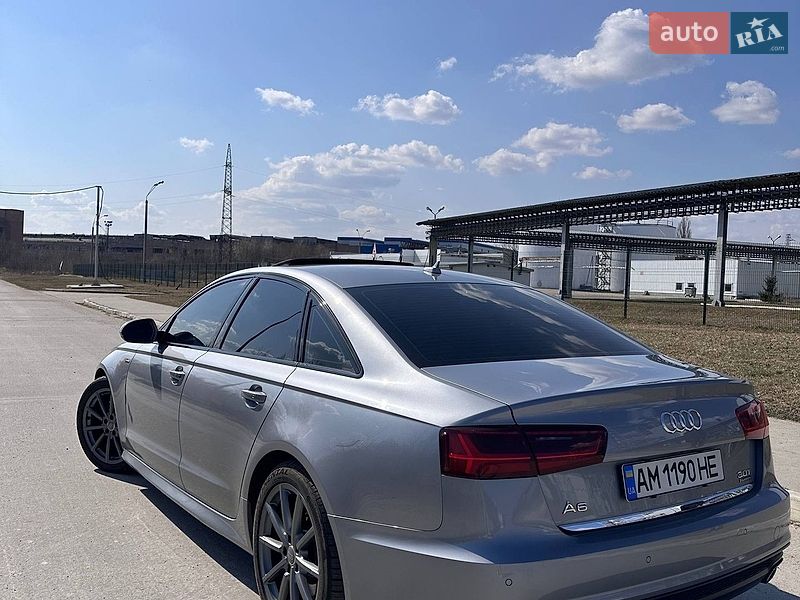 Седан Audi A6 2015 в Коростене