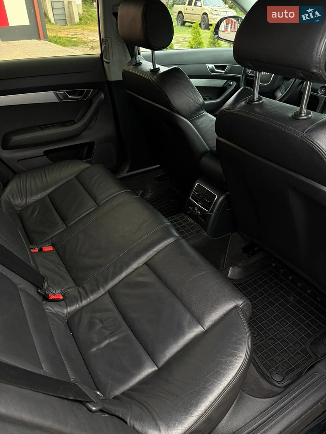 2011 Audi A6 - мініатюра 3