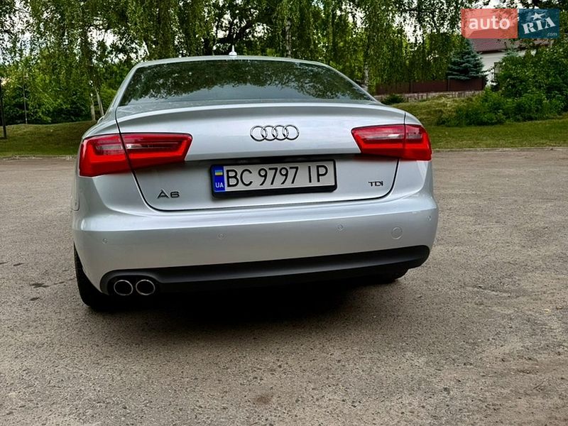 Седан Audi A6 2012 в Золочеве