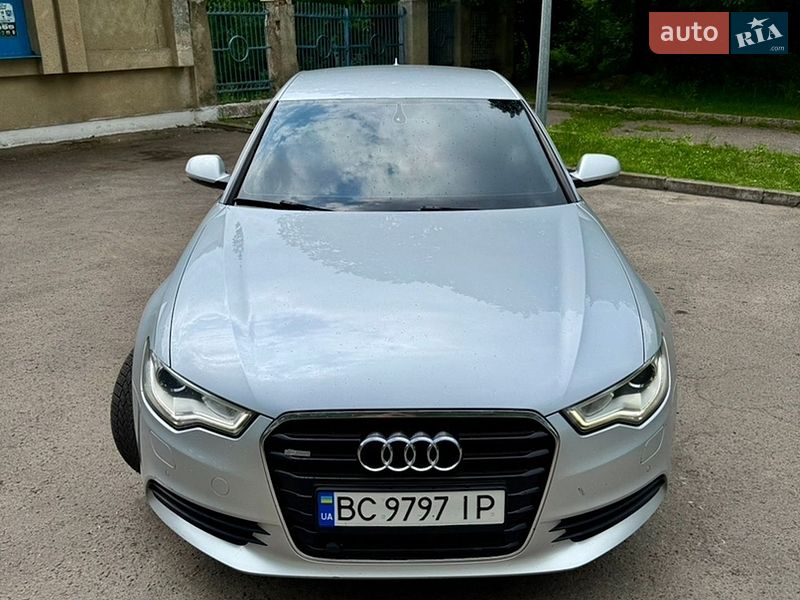 Седан Audi A6 2012 в Золочеве