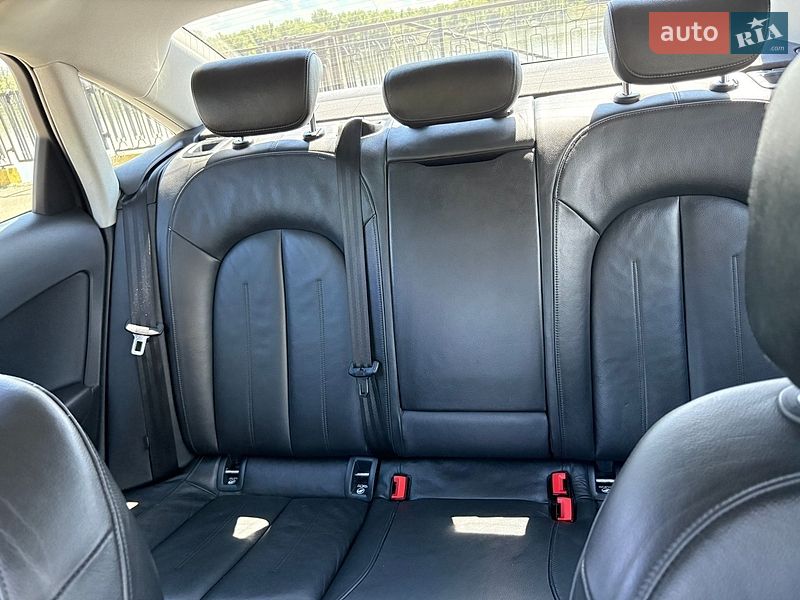 Седан Audi A6 2013 в Кременчуці
