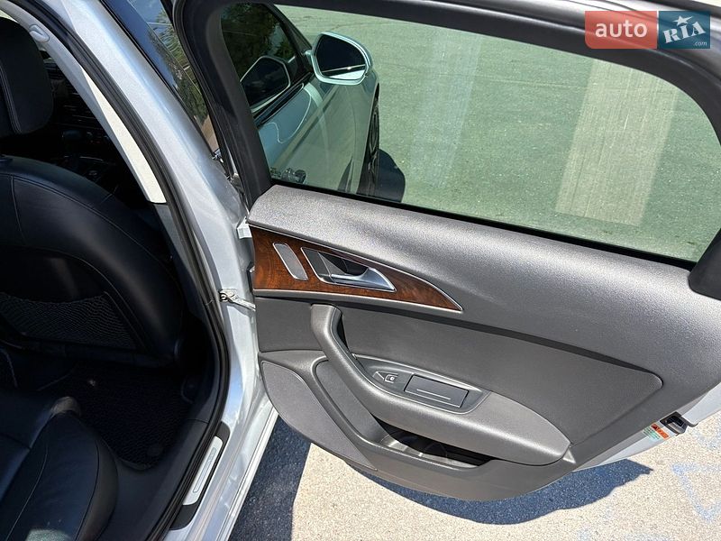 Седан Audi A6 2013 в Кременчуці