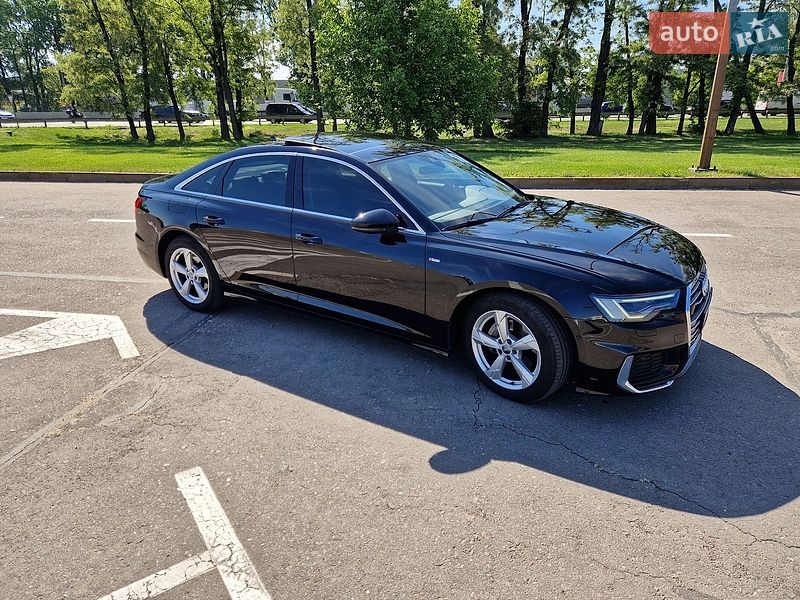 Седан Audi A6 2019 в Киеве