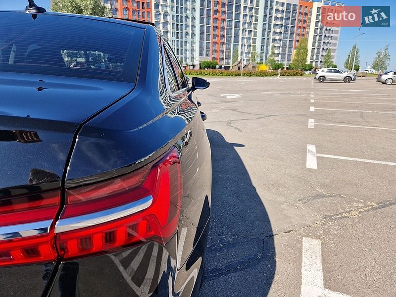 Седан Audi A6 2019 в Киеве