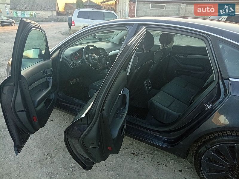 Седан Audi A6 2004 в Хмельницком